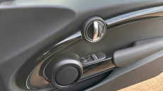 MINI Hatchback 1.5 Cooper Exclusive Premium 3dr Auto Petrol Hatchback